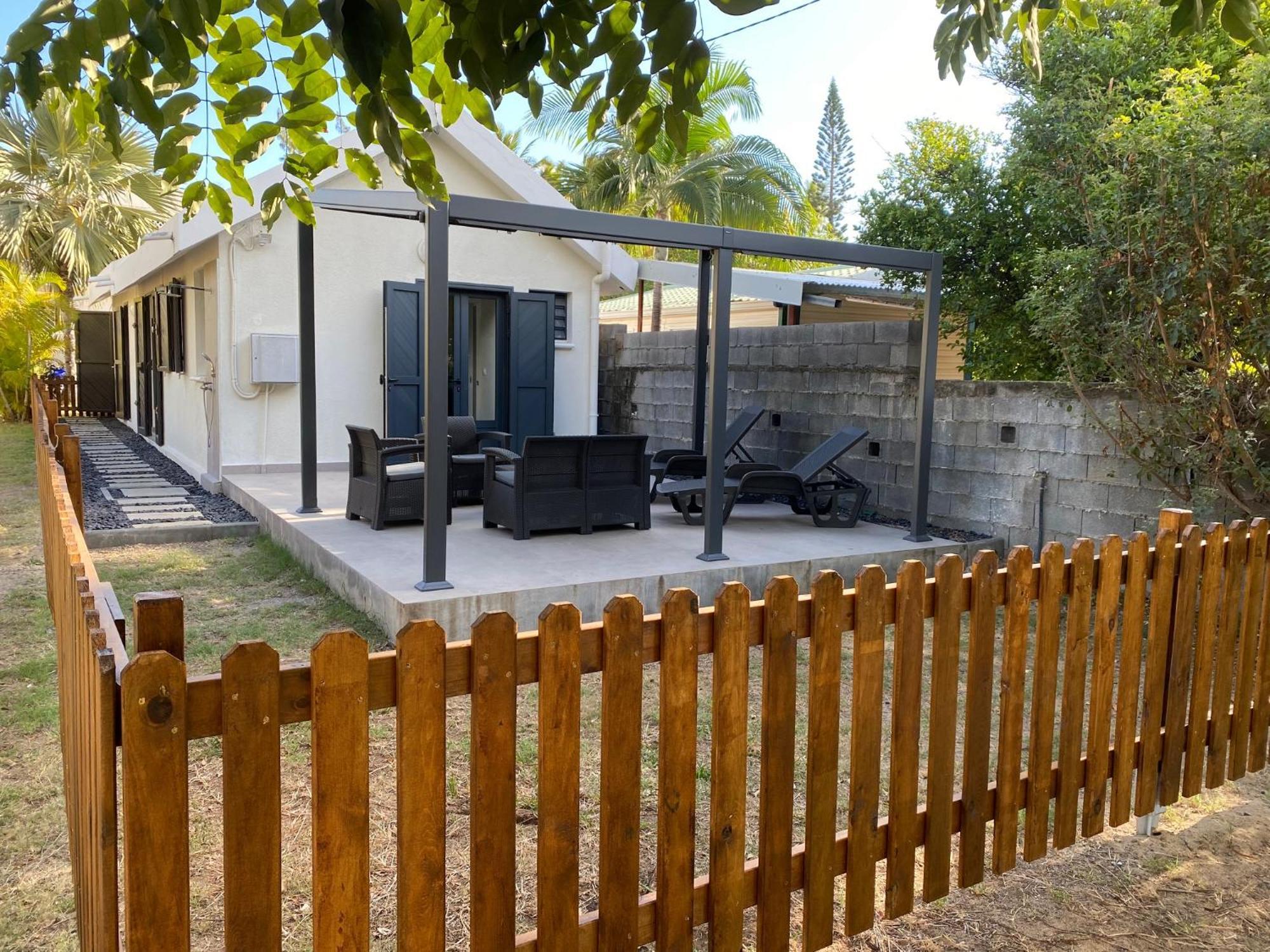Villa & Bungalow 'Coco Des Sables' Les Pieds Dans L'Eau 라 살린 레 뱅 외부 사진